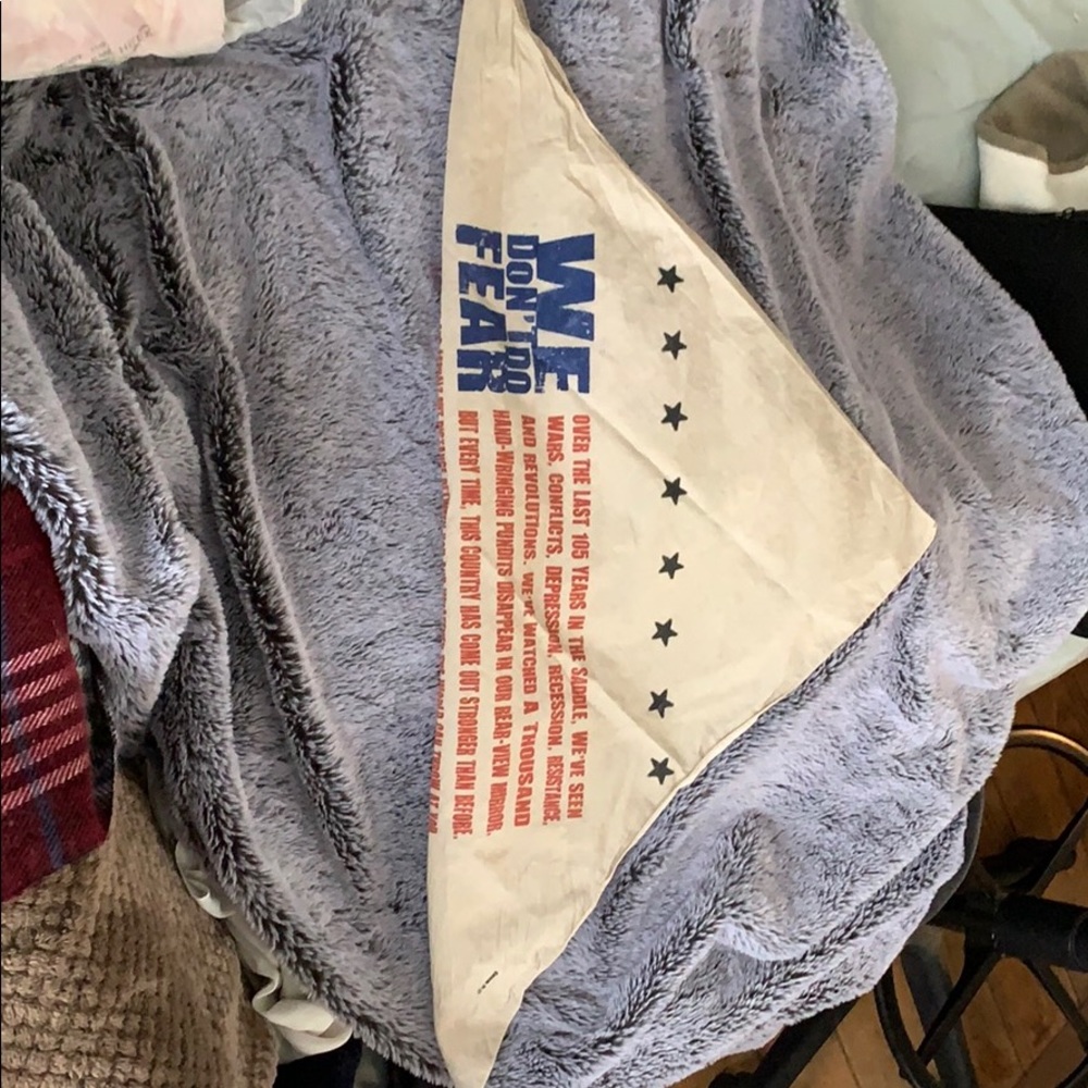Bandana - Picture 2 of 5